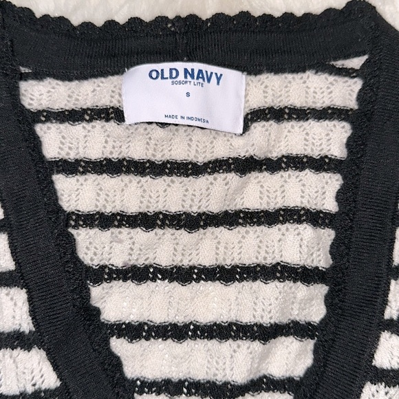 Old Navy Black and White Striped knit Sweater cardigan size small - Picture 3 of 5